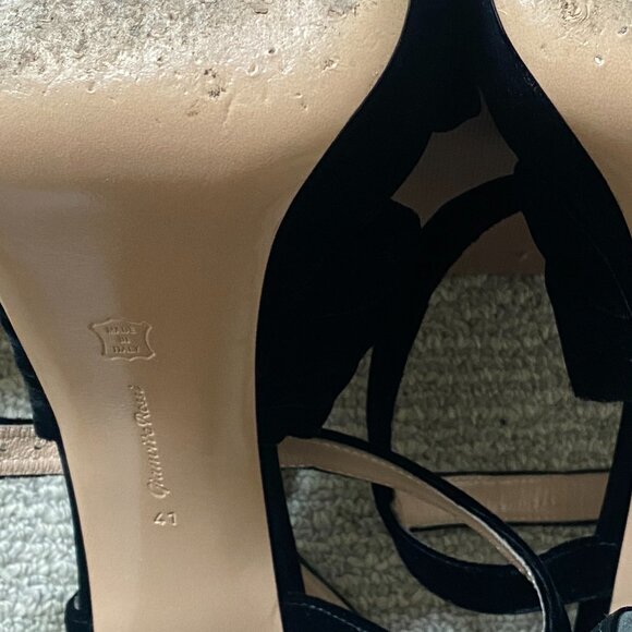 Gianvito Rossi- Knotted Black Velvet Platform Sandals - Size 41 - Picture 6 of 11